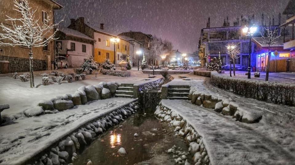 Private Spa Luxury Apartments Bansko Bagian luar foto