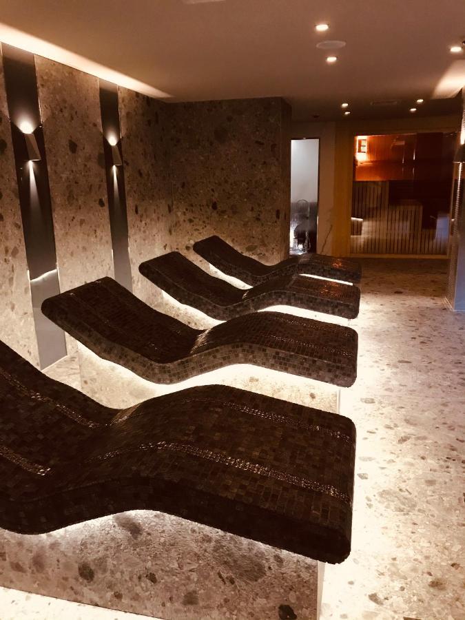 Private Spa Luxury Apartments Bansko Bagian luar foto