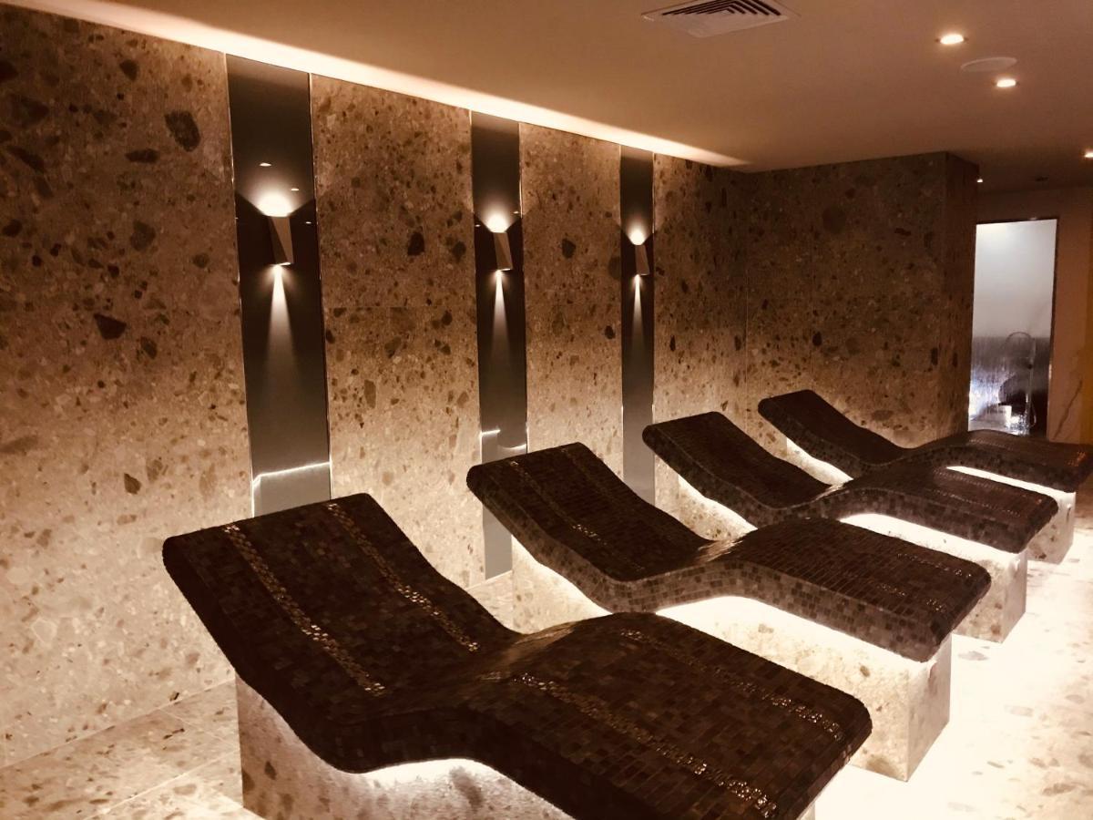 Private Spa Luxury Apartments Bansko Bagian luar foto
